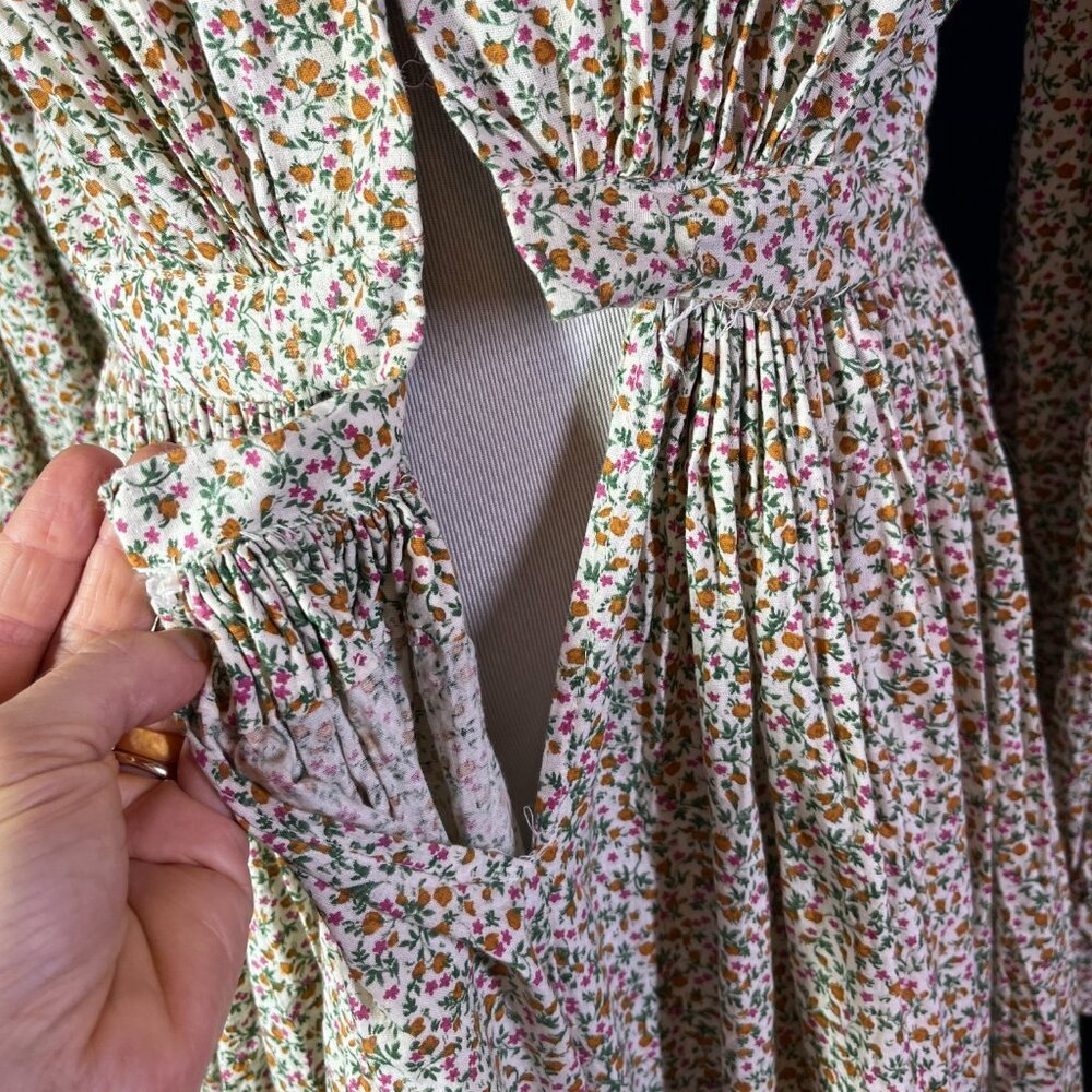 Homemade Amish Dress Floral Long Sleeve Hook-Front - Picture 11 of 13